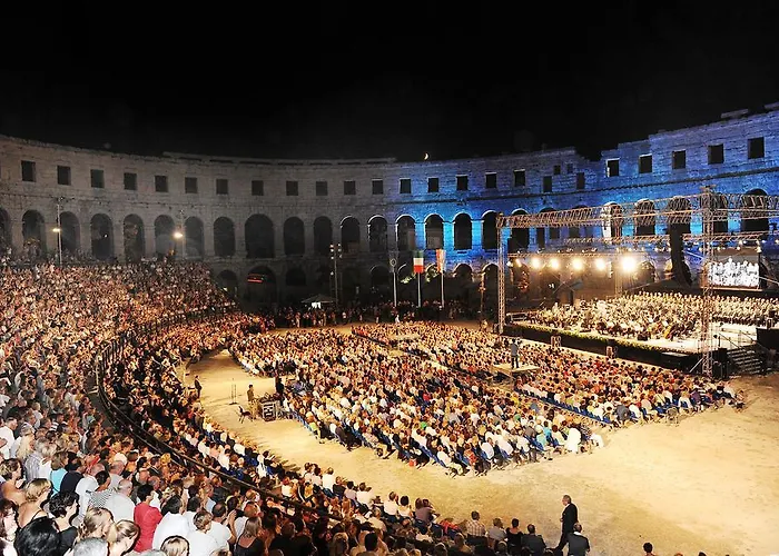 Appartamento Klara Ii Pola